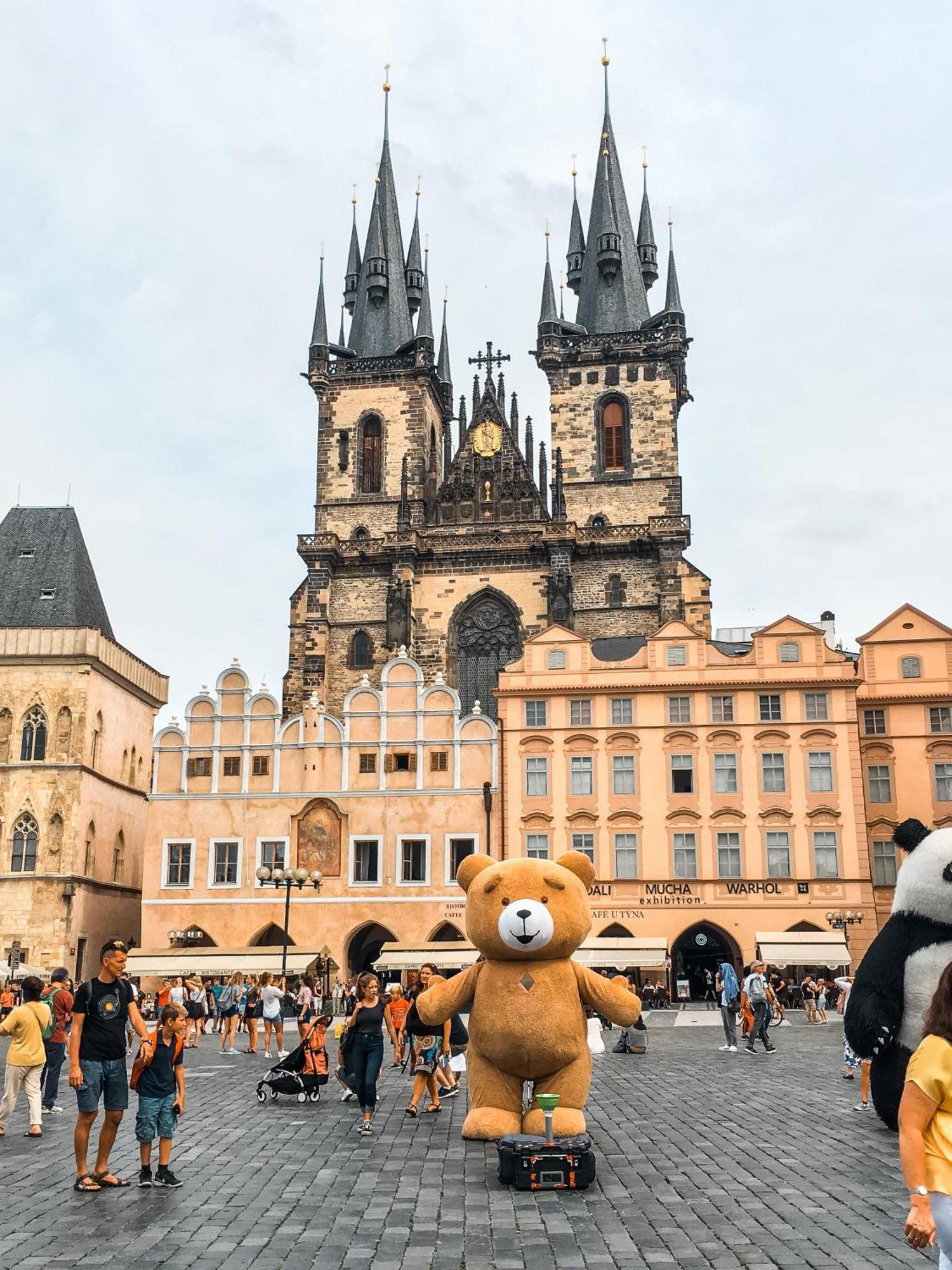 Cozy Homestay At Prague Main Station المظهر الخارجي الصورة