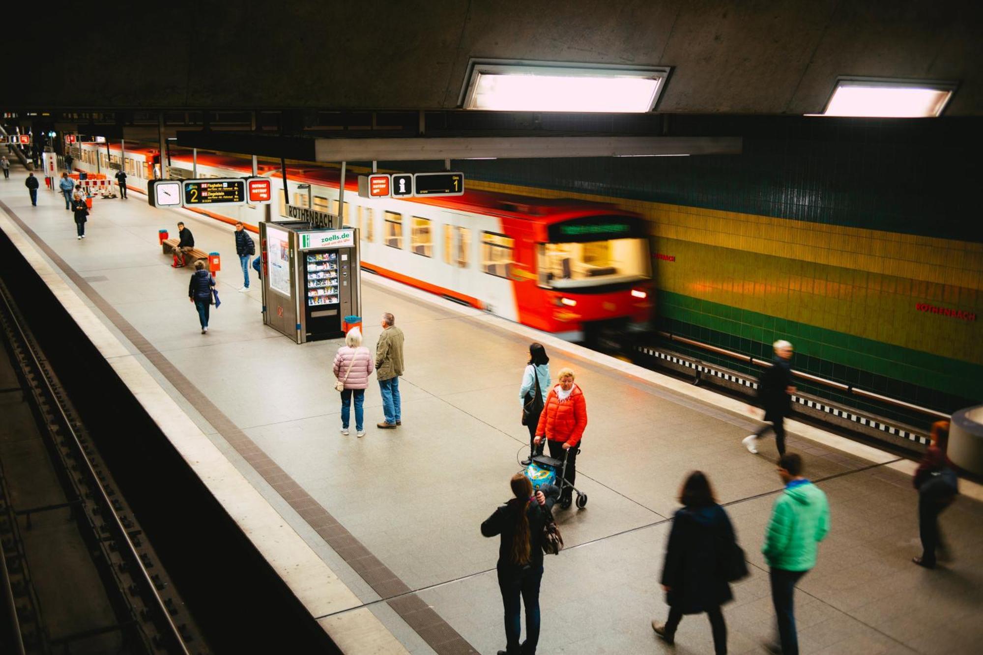 Cozy Homestay At Prague Main Station المظهر الخارجي الصورة